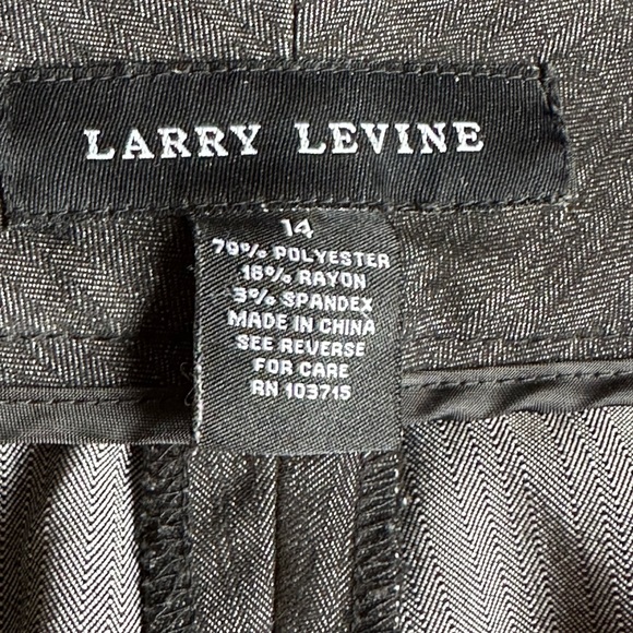 Larry Levine Gray Silver Wide Straight Leg Business attire With Pockets SZ 14 - Picture 8 of 14